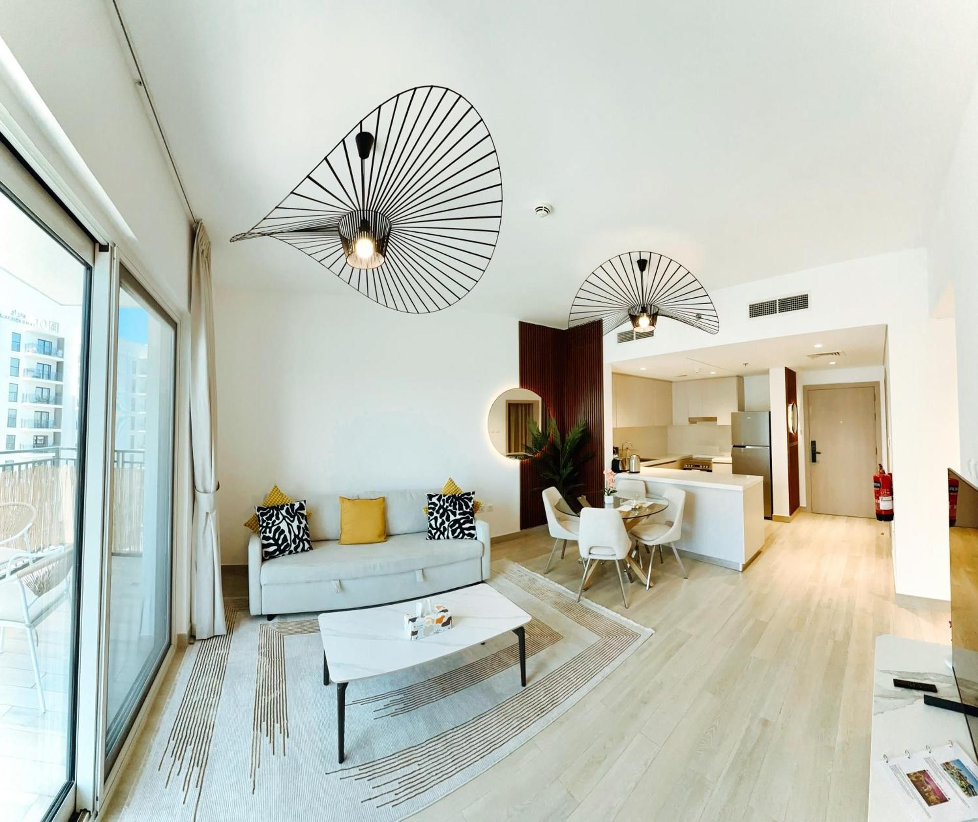 Yas Island, Stunning 2 Bedroom, 4beds Close To The Parks! شقة *
