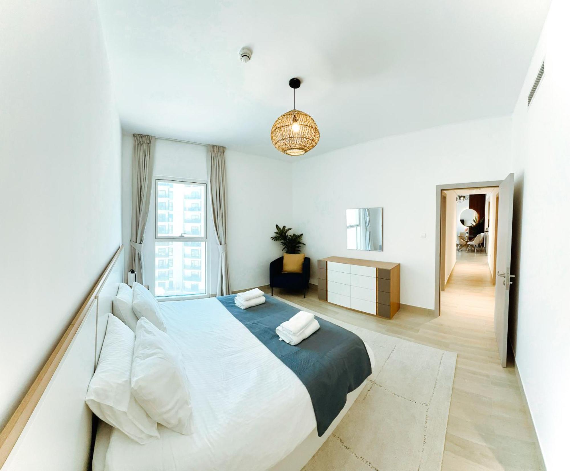 Yas Island, Stunning 2 Bedroom, 4beds Close To The Parks! *